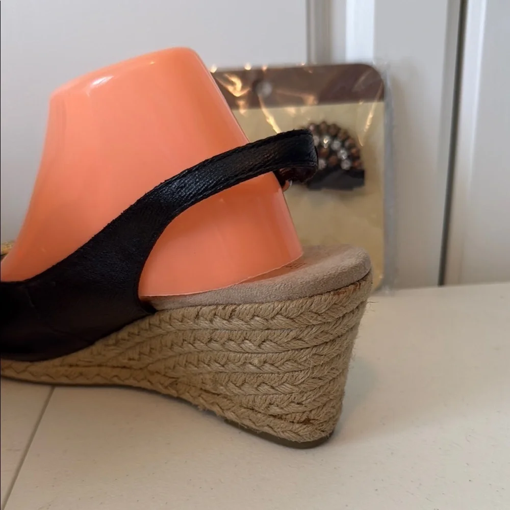 *Lindsay Phillips Black Espadrille Wedges with Peep-Toe & New package of snaps